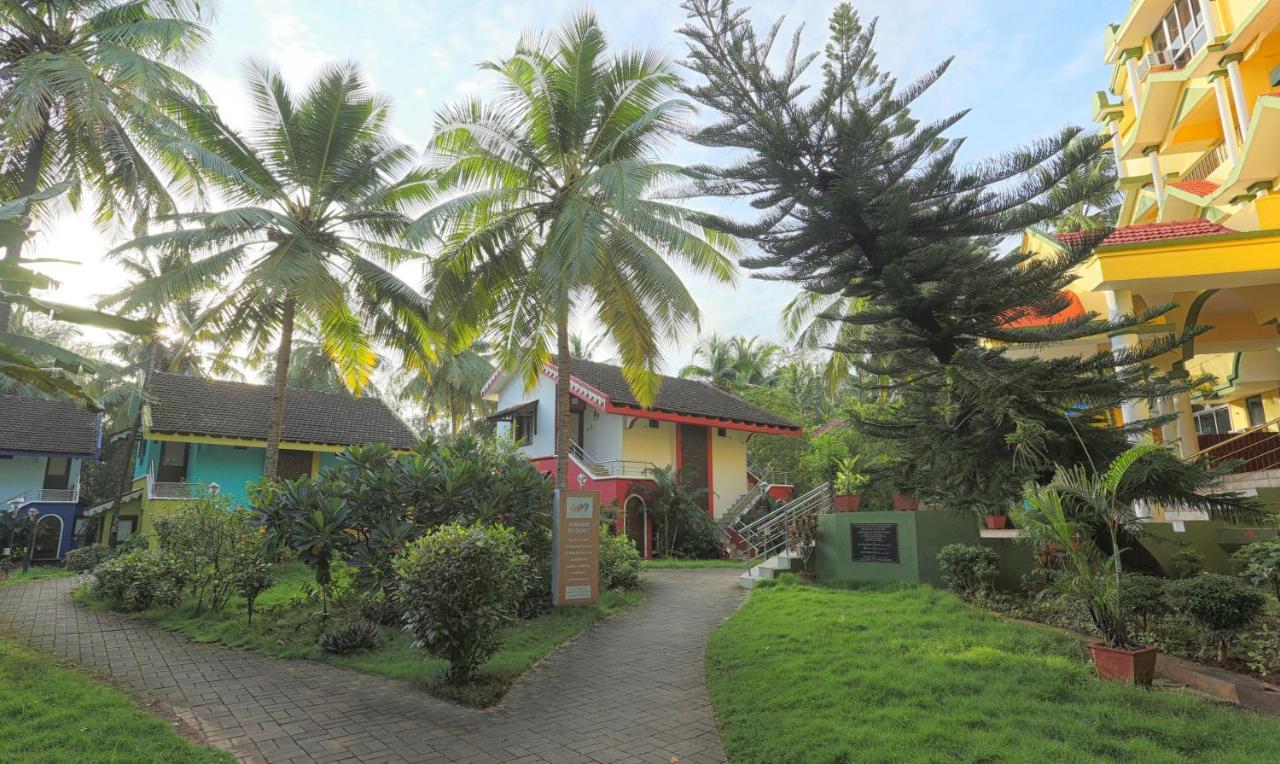 Miramar Residency Hotell Panaji Exteriör bild