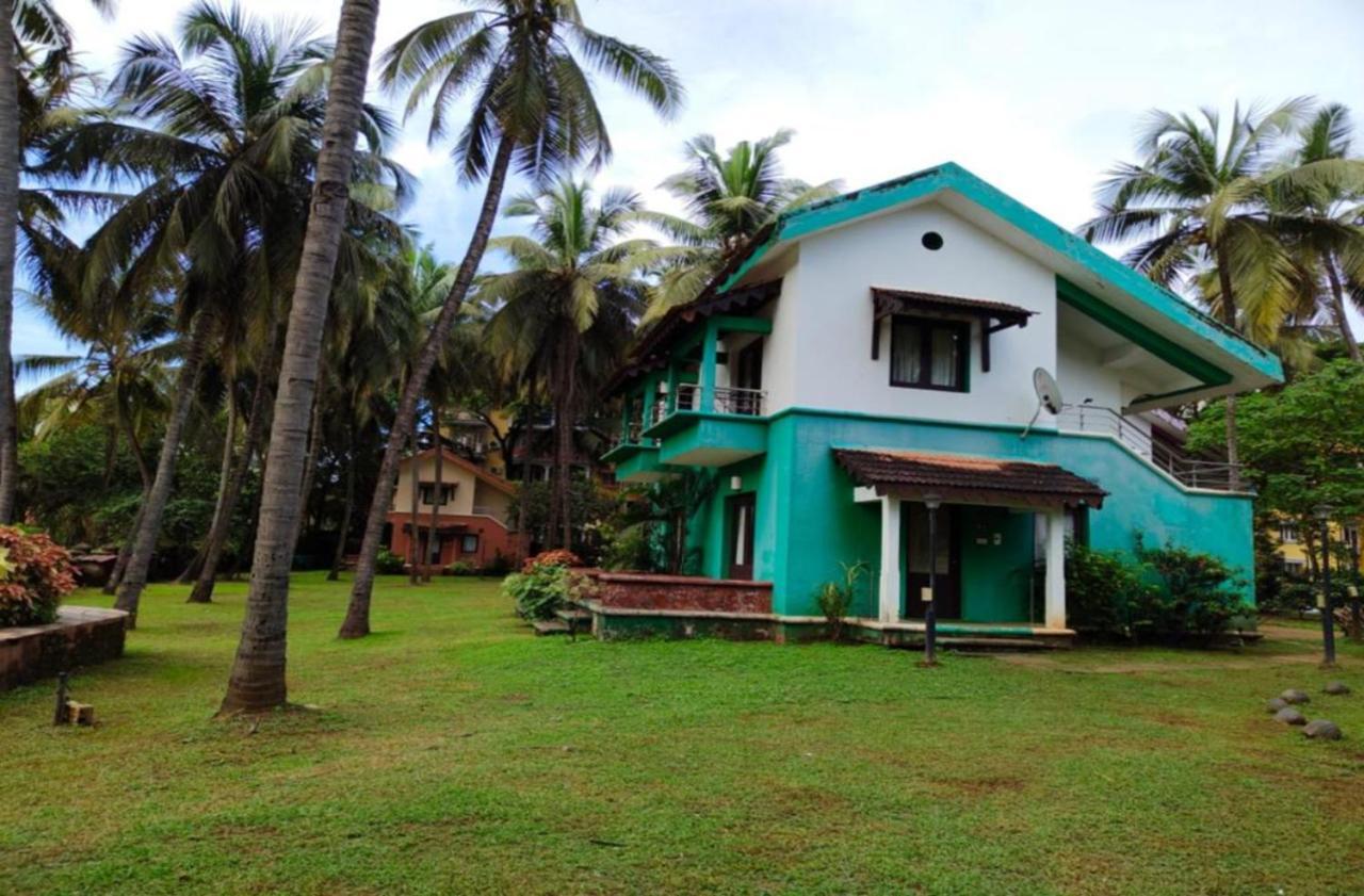 Miramar Residency Hotell Panaji Exteriör bild